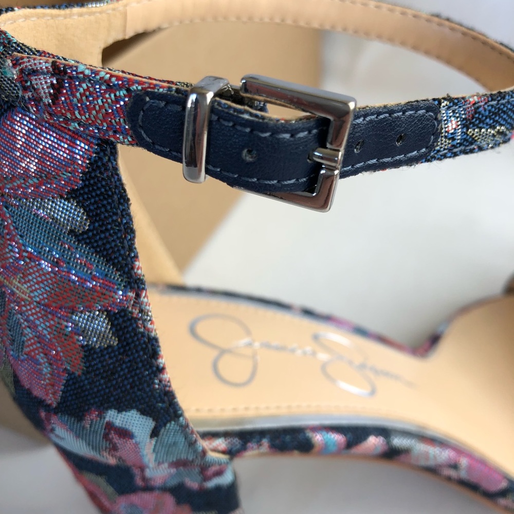 {Jessica Simpson} Floral Block Heel Sandal - Picture 8 of 8